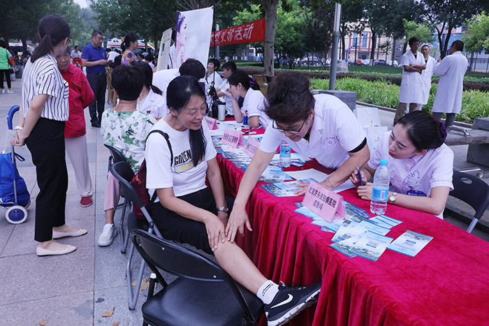 方舟：情系百姓健康 义诊温暖人心(图6)